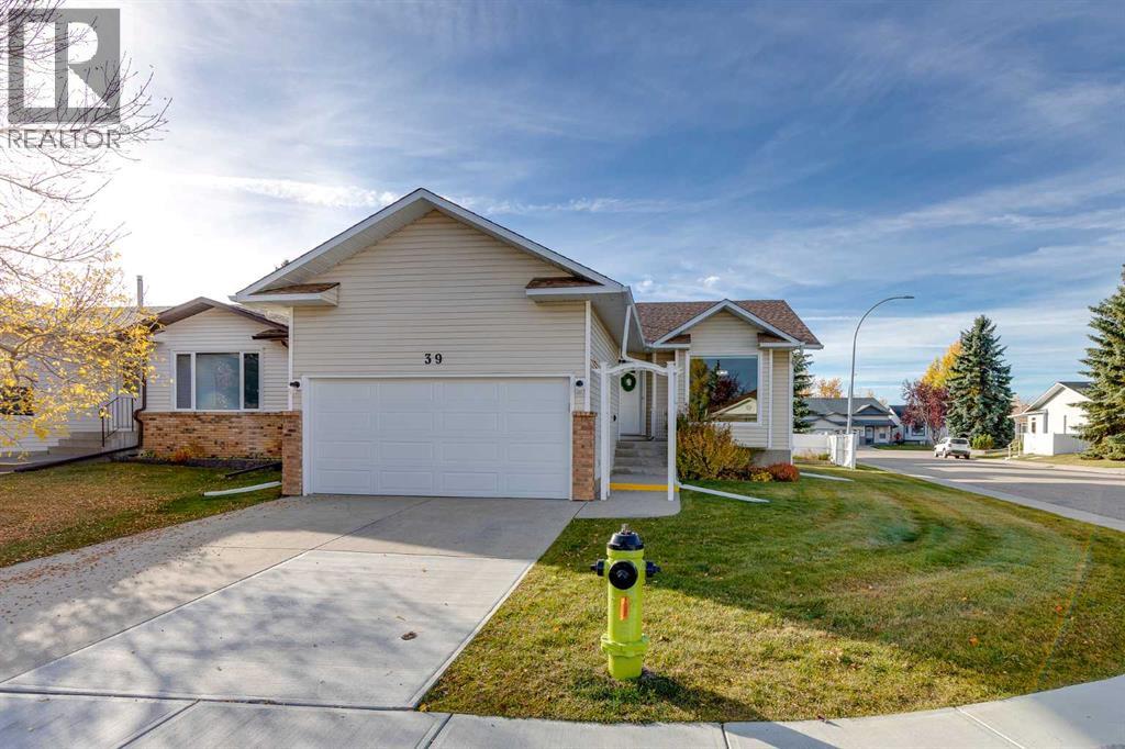 39 Woodside Close NW