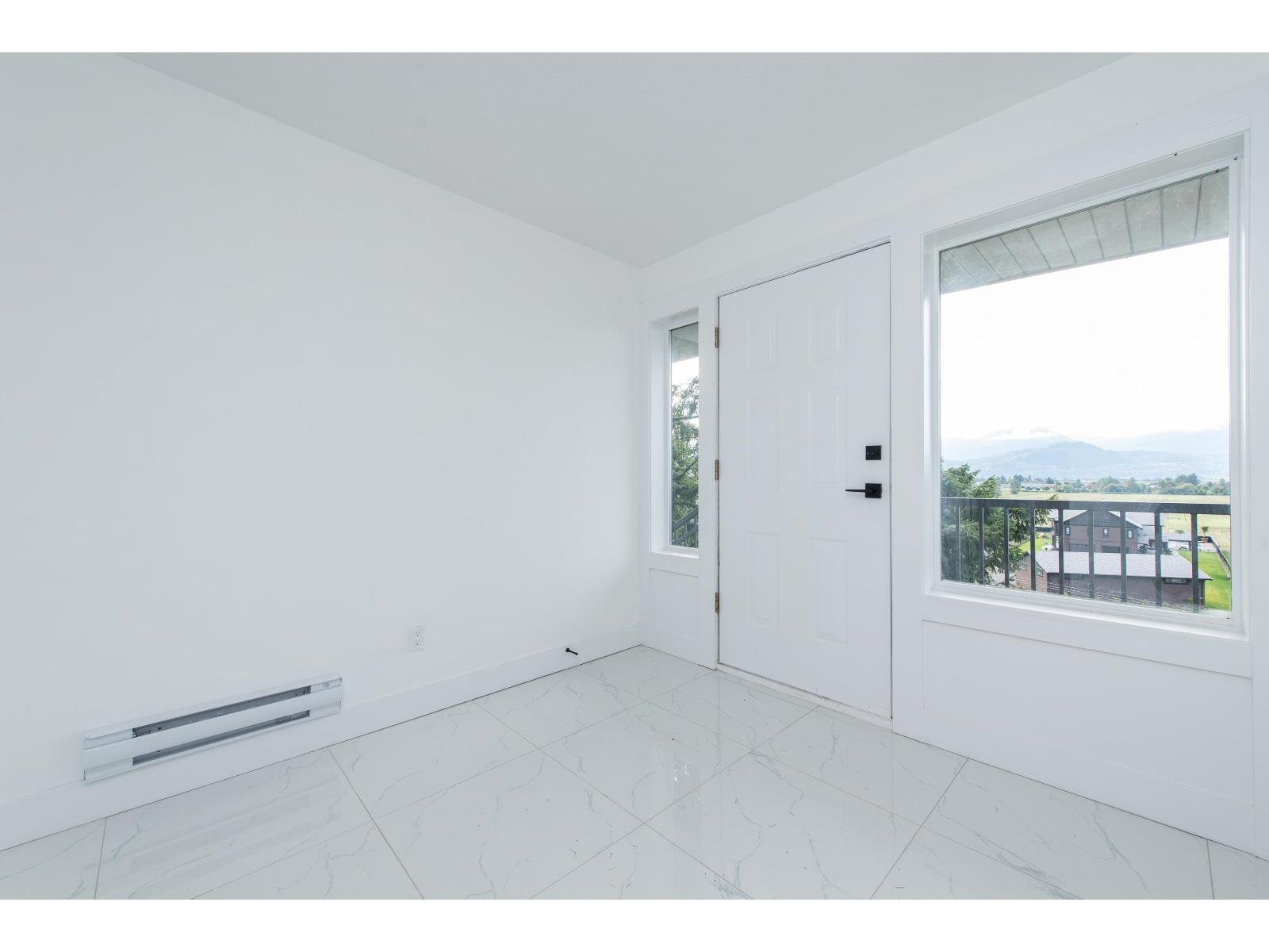 47005 YALE ROAD, Little Mountain