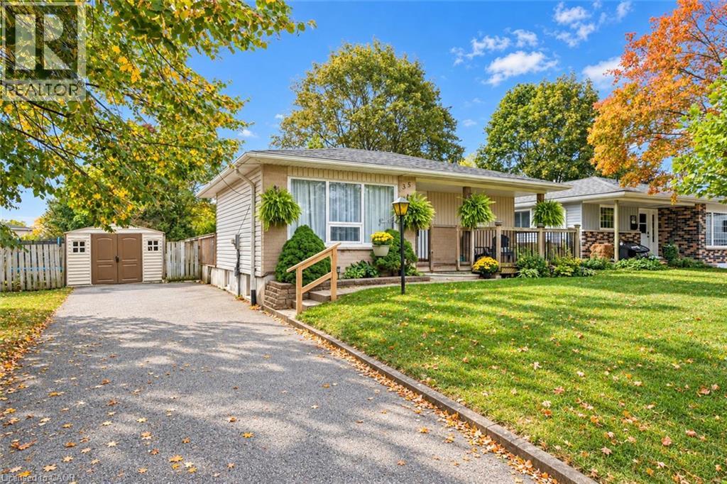 35 EASTVIEW Road
