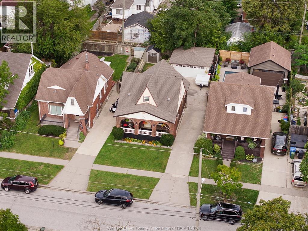 2322 BYNG ROAD