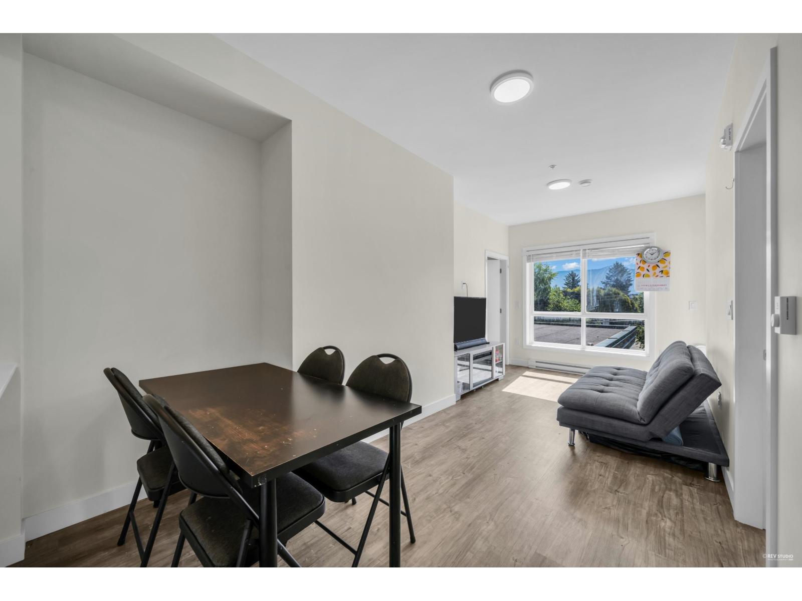 201 9450 ROBSON STREET, Chilliwack Proper West