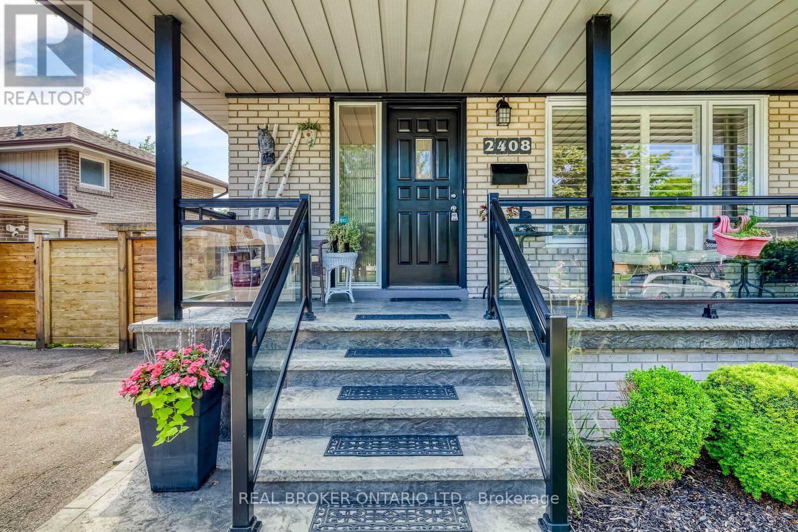 2408 PADSTOW CRESCENT