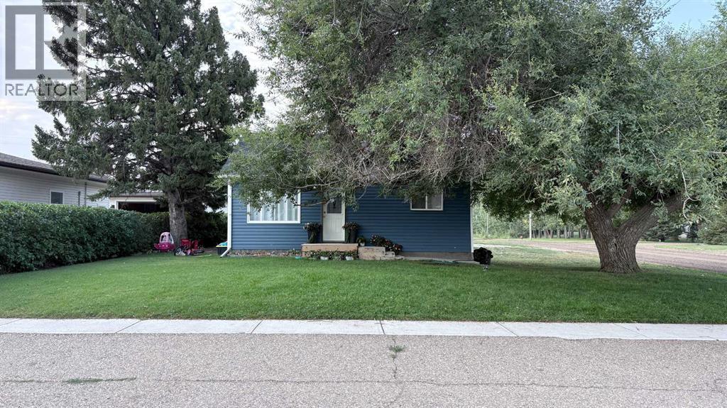 139 9 Avenue W