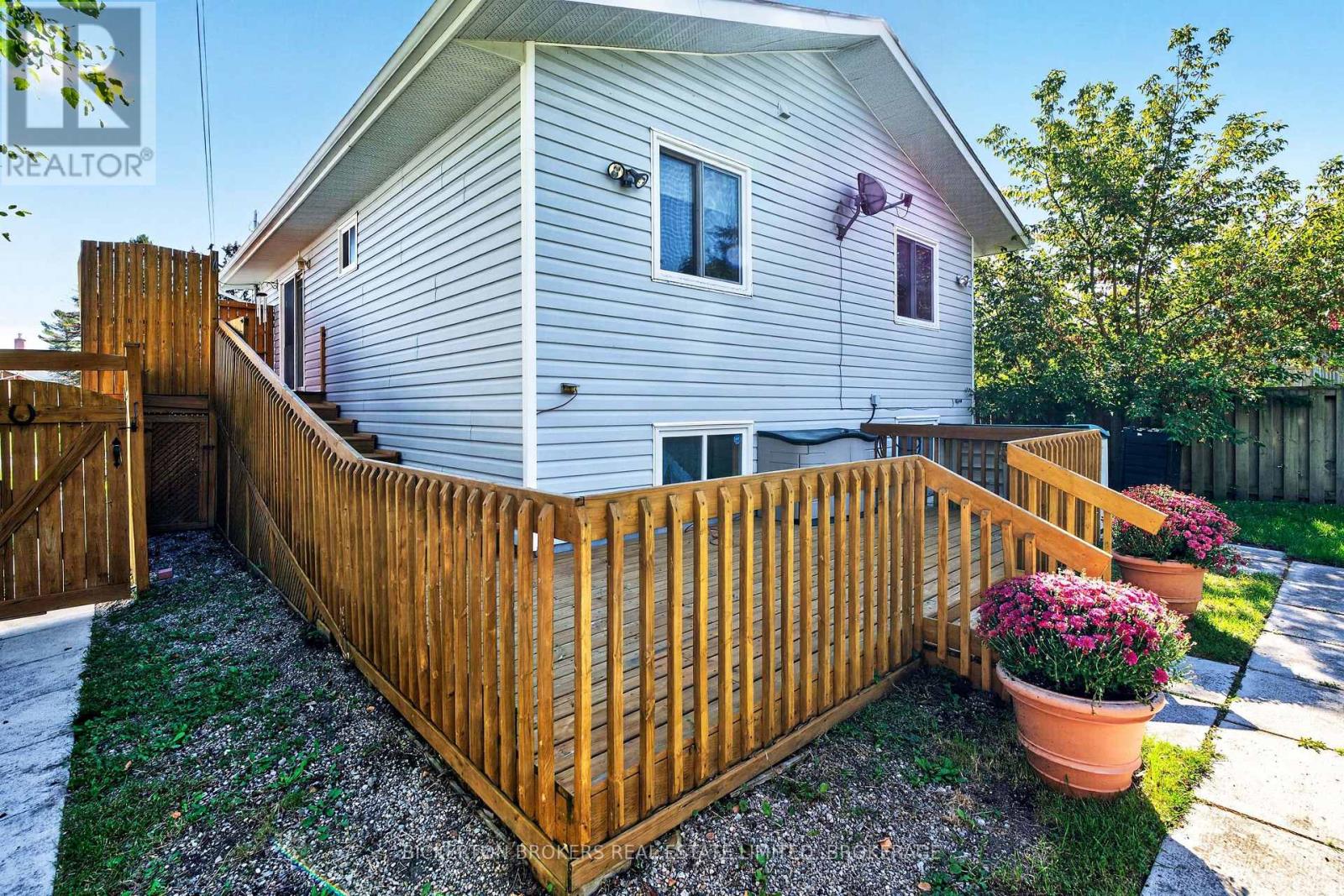 354 OAK STREET