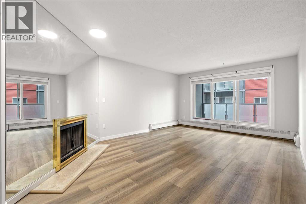 225, 333 Garry Crescent NE