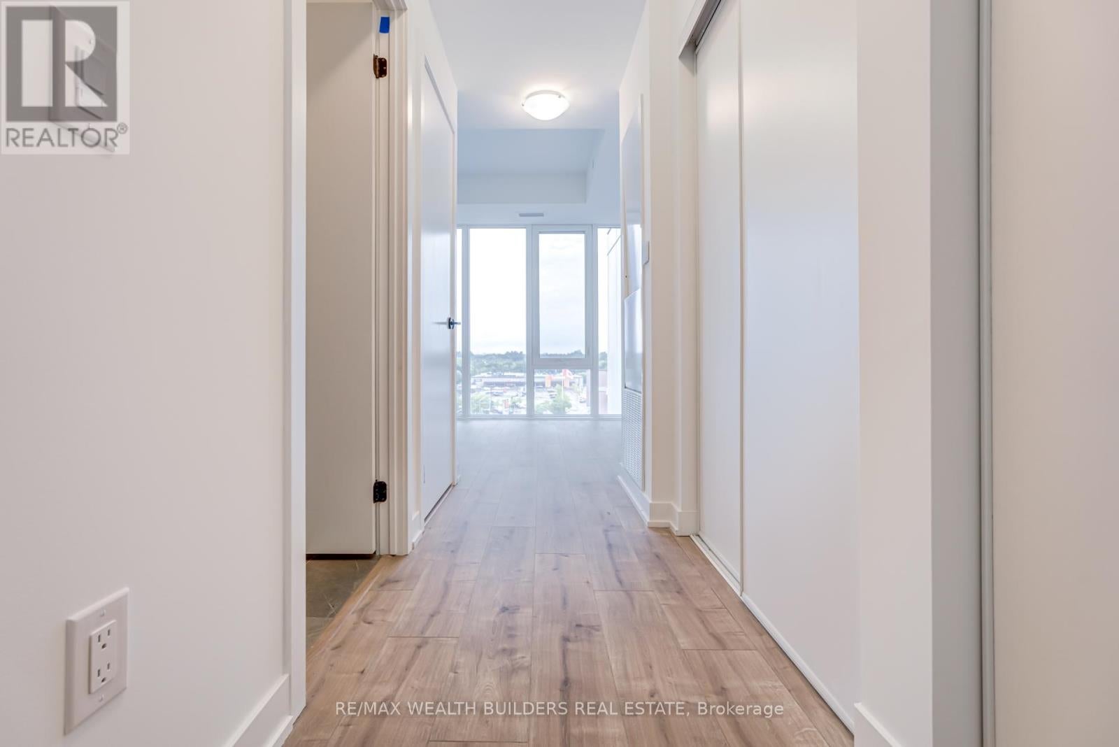 714 - 220 MISSINNIHE WAY