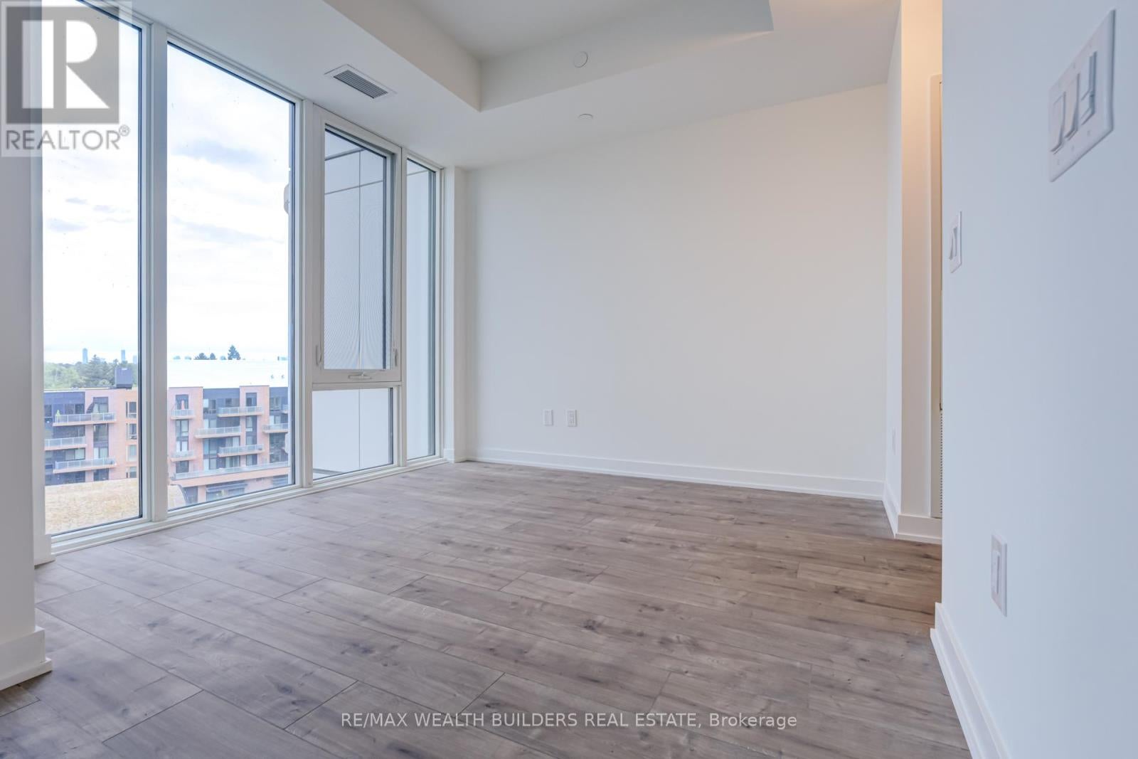 714 - 220 MISSINNIHE WAY