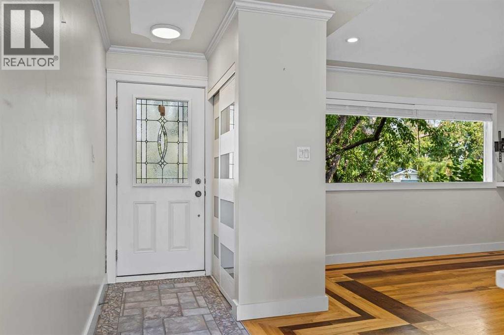 127 Fredson Drive SE