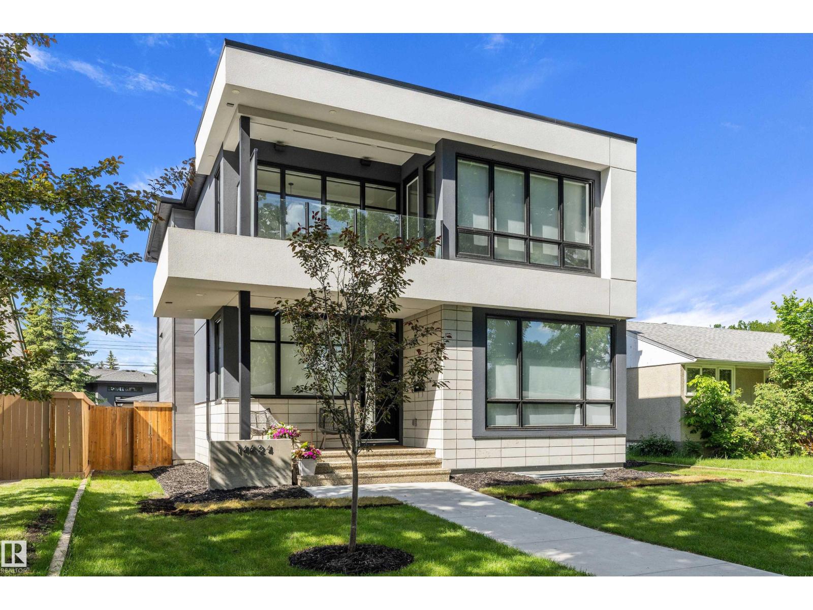 14624 93 AV NW