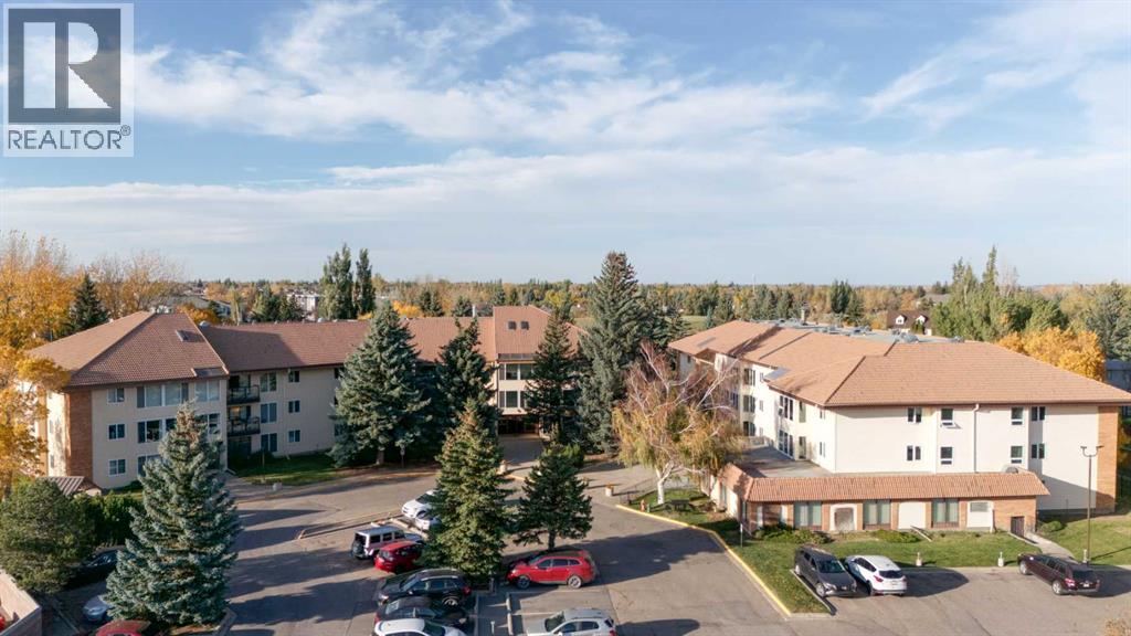 307, 65 Temple Boulevard W