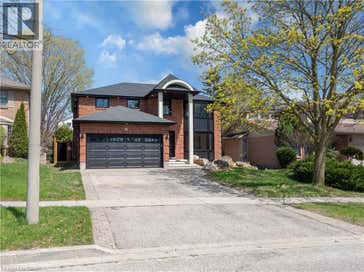 11 BRIDLEWOOD Drive Guelph ON N1G 4A5
