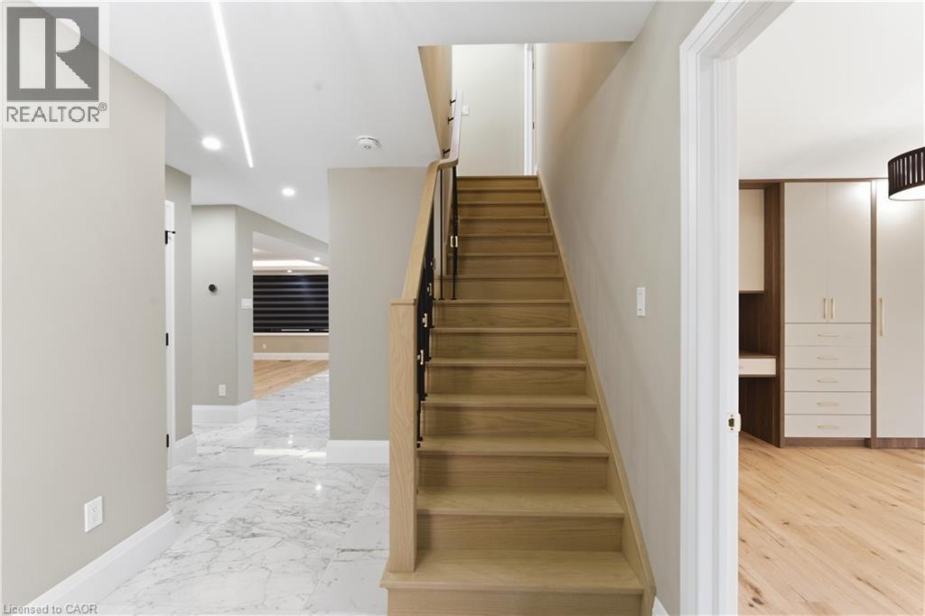 11 BRIDLEWOOD Drive