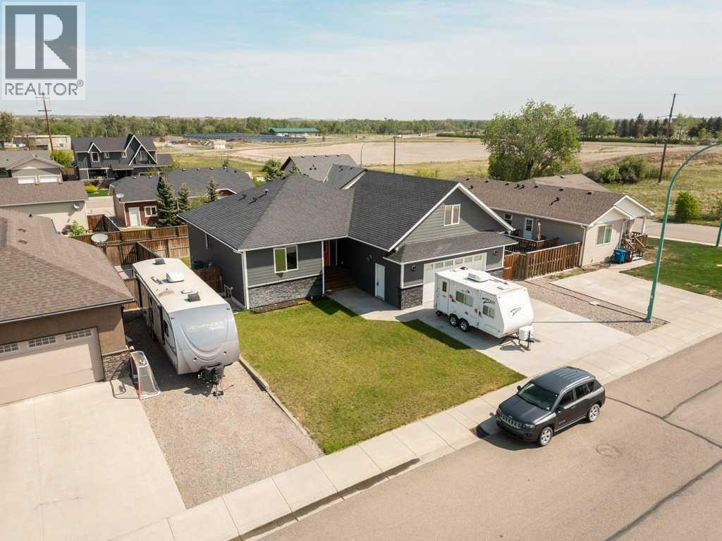 757 28 STREET, FORT MACLEOD, AB T0L 0Z0 - Image 204378499.jpeg?d=l