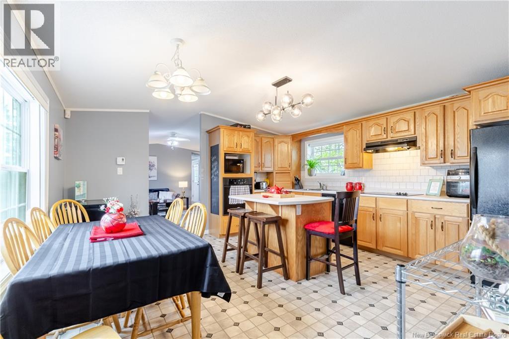 2 Wood Avenue - Photo 4