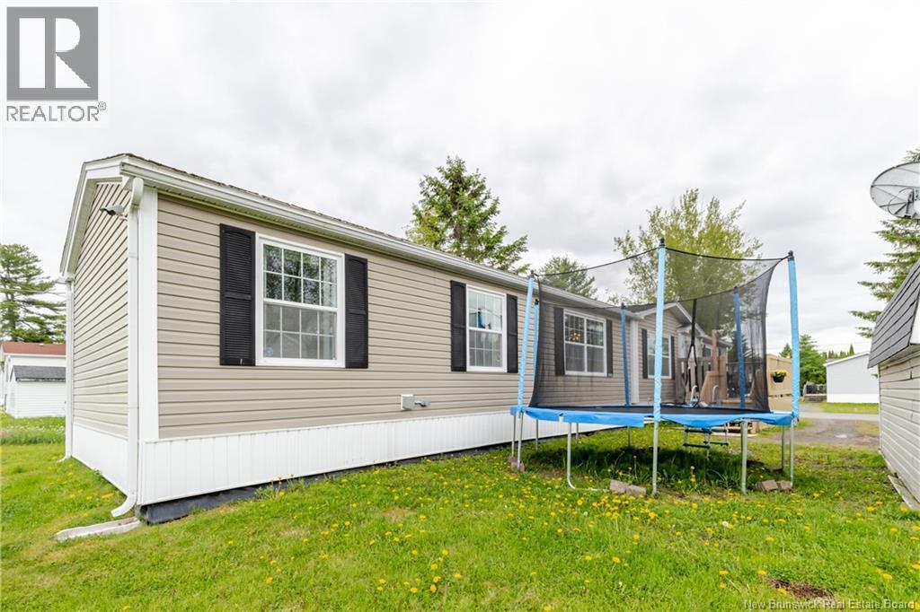 2 Wood Avenue - Photo 2