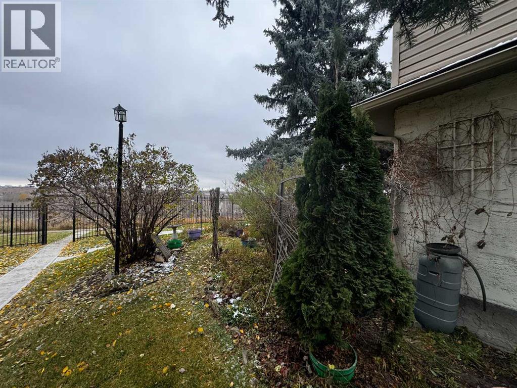24N, 203 Lynnview Road SE