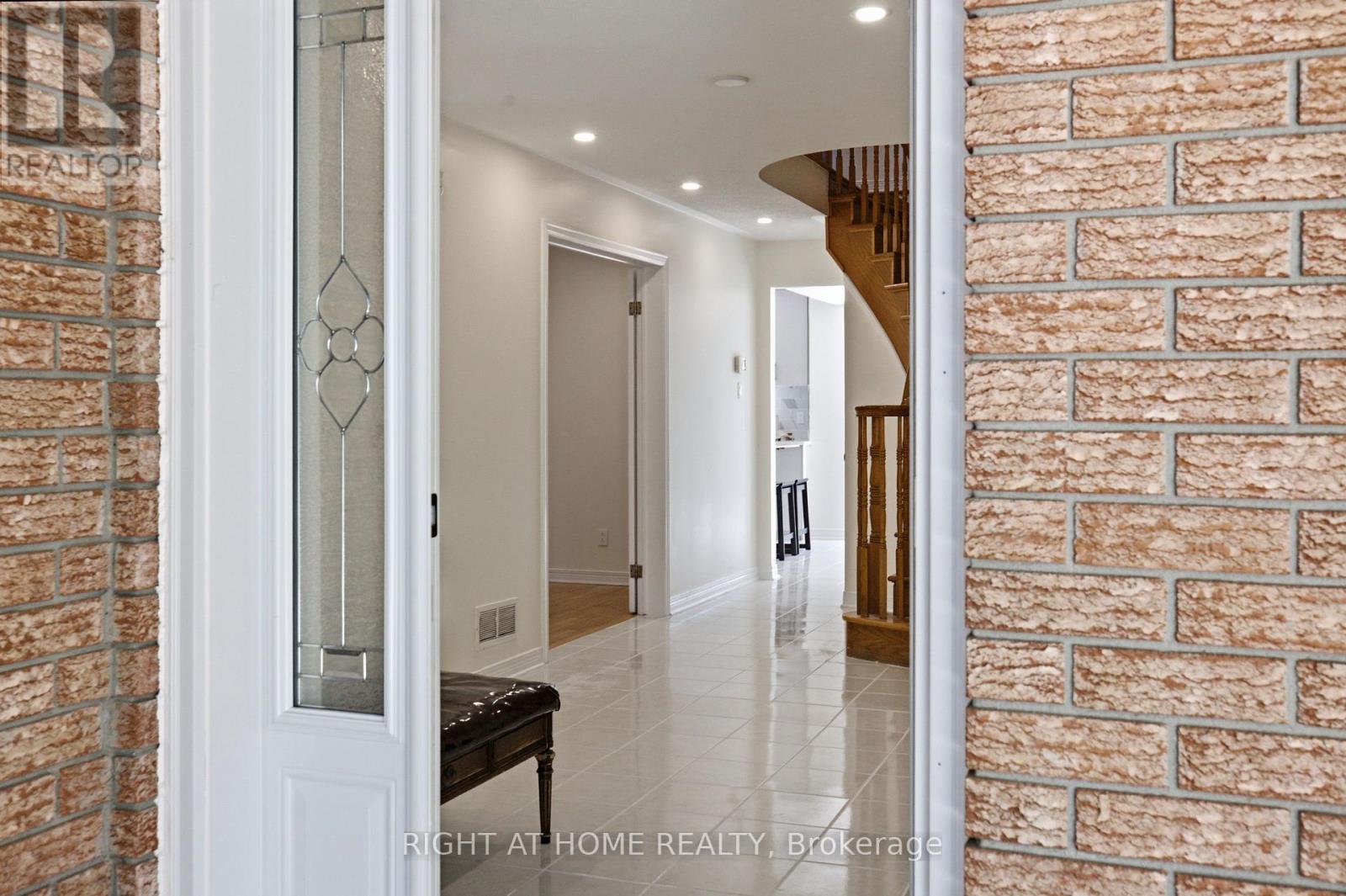 34 CELLINI COURT