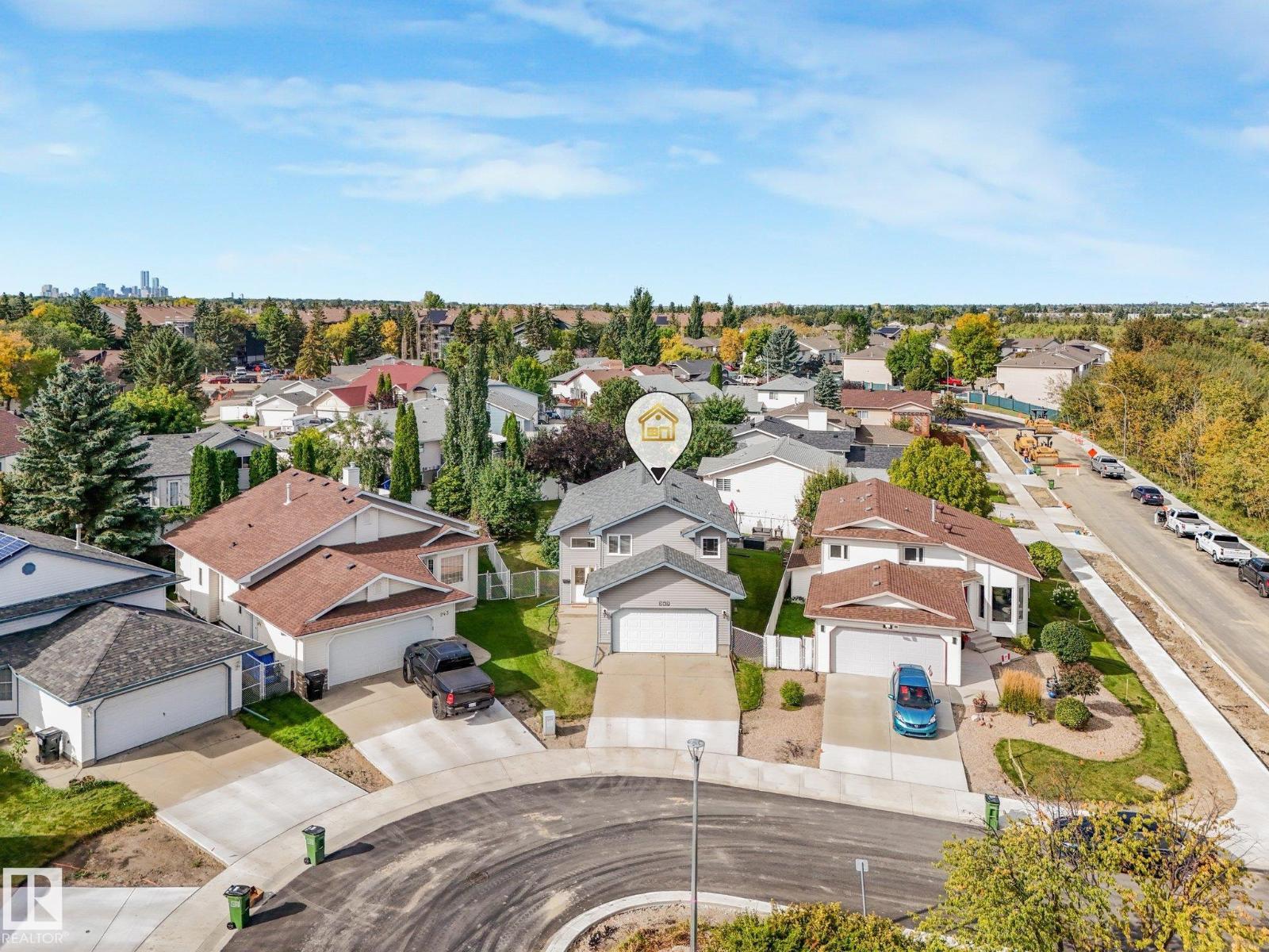 247 HOOPER CR NW