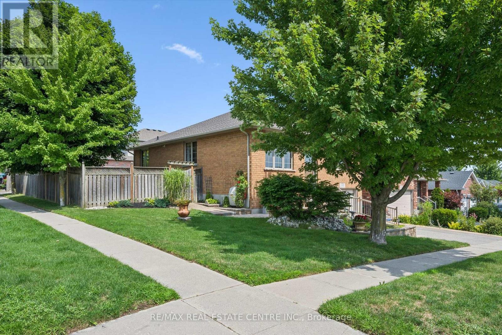 139 ATTWOOD DRIVE