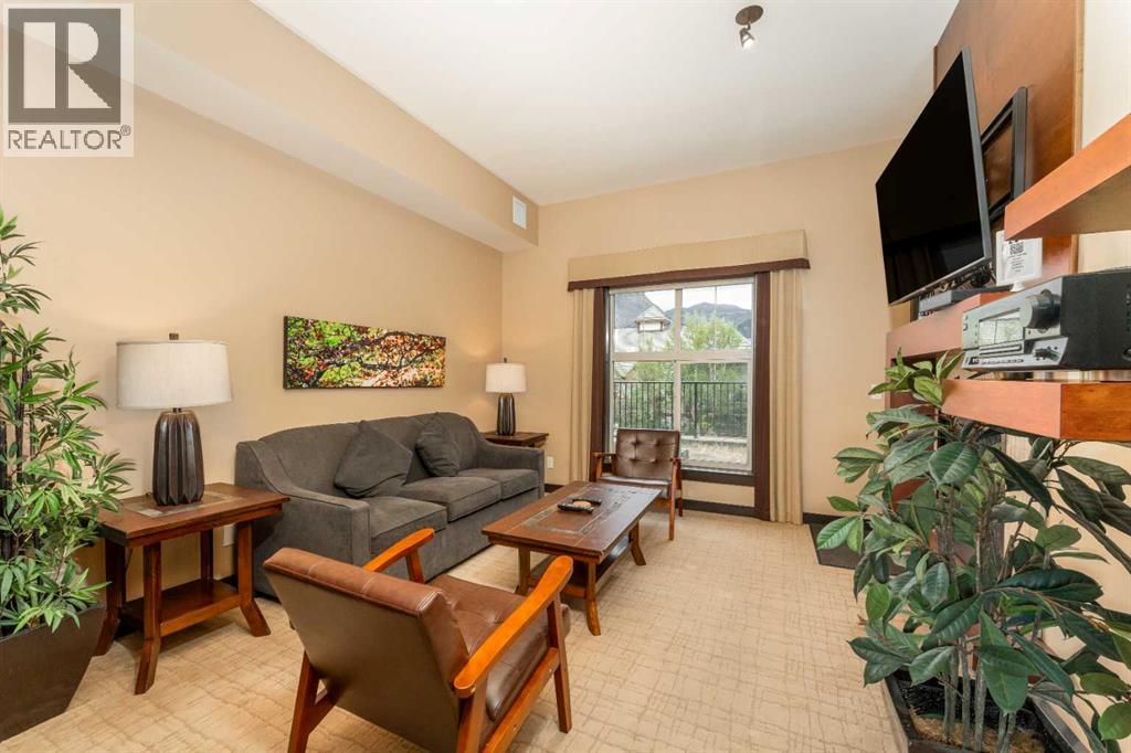111C, 1818 Mountain Avenue