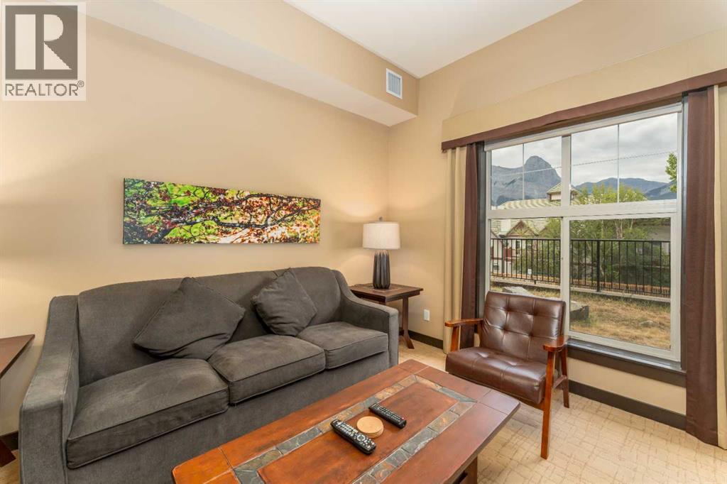 111C, 1818 Mountain Avenue