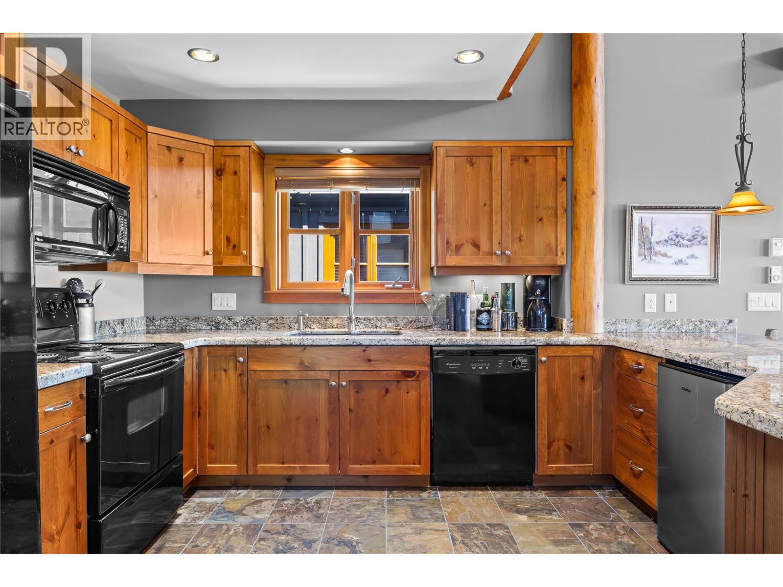 360 Whitehorse Lane Unit# 14