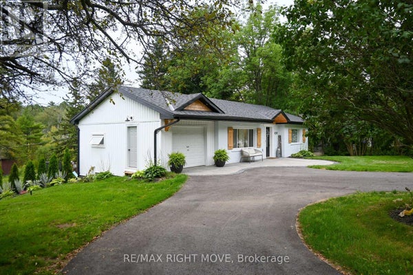 4287 Huronia Rd, Severn, ON 2