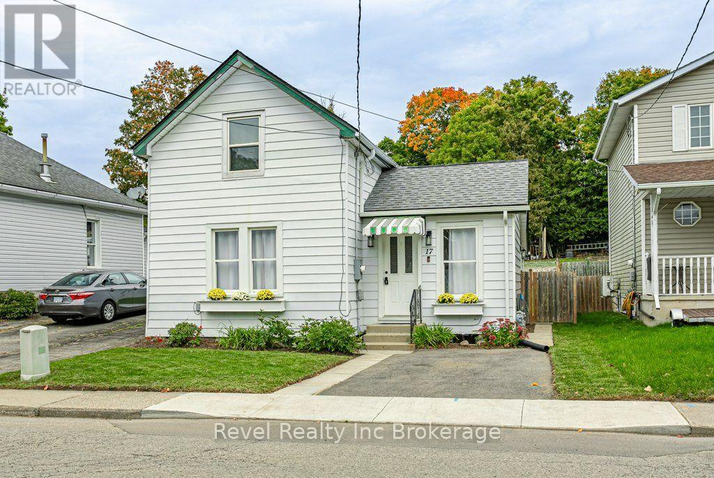 17 DOVER STREET, WOODSTOCK (WOODSTOCK - SOUTH), ON N4S 3L7 - Image 227907970.jpeg?d=l