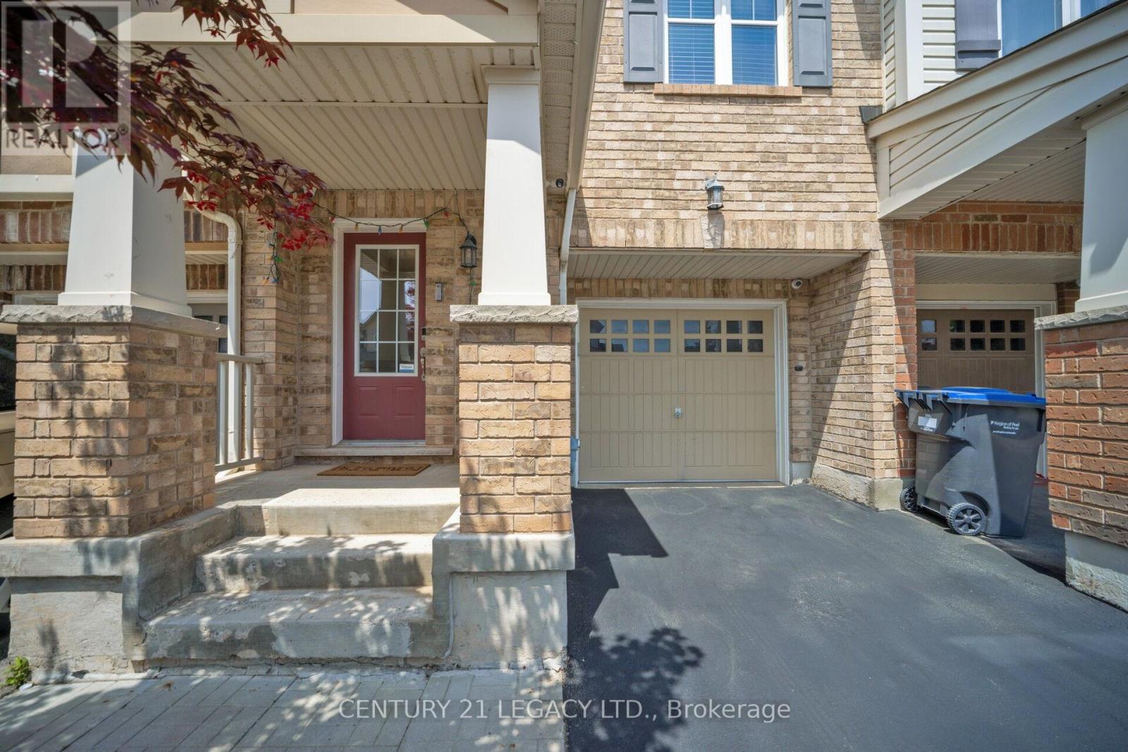 40 DONOMORE DRIVE