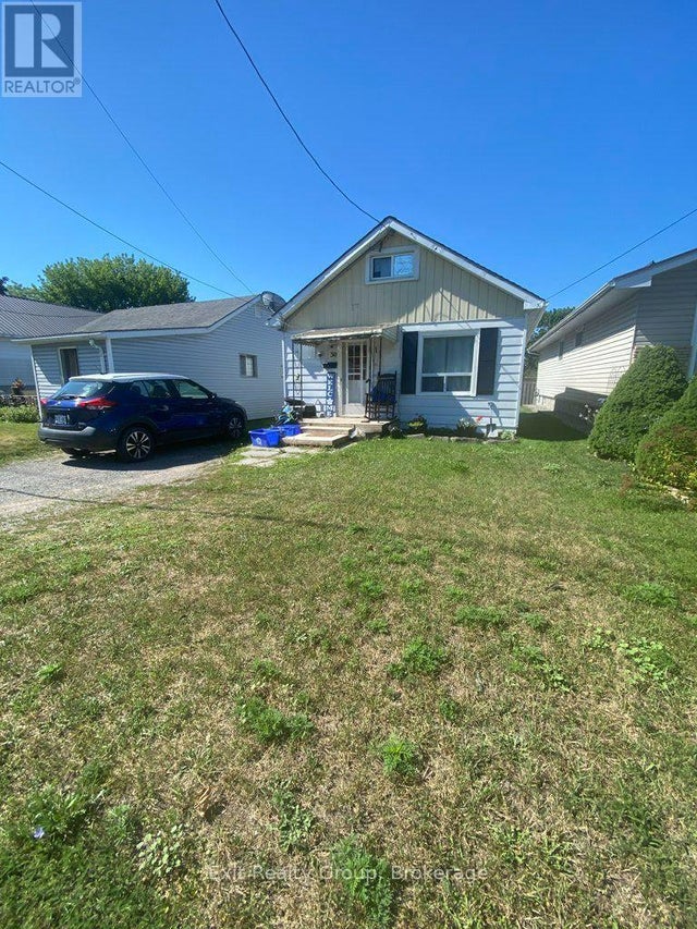 30 BOCAGE STREET