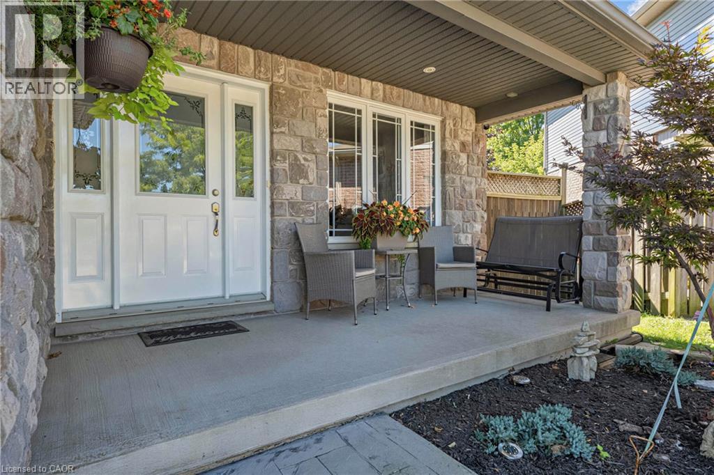 125 LANGLAW Drive