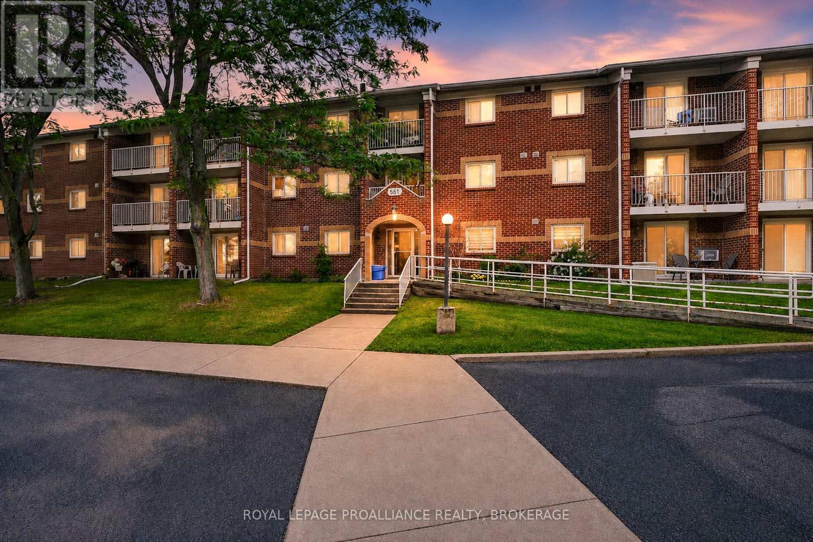 210 - 561 ARMSTRONG ROAD