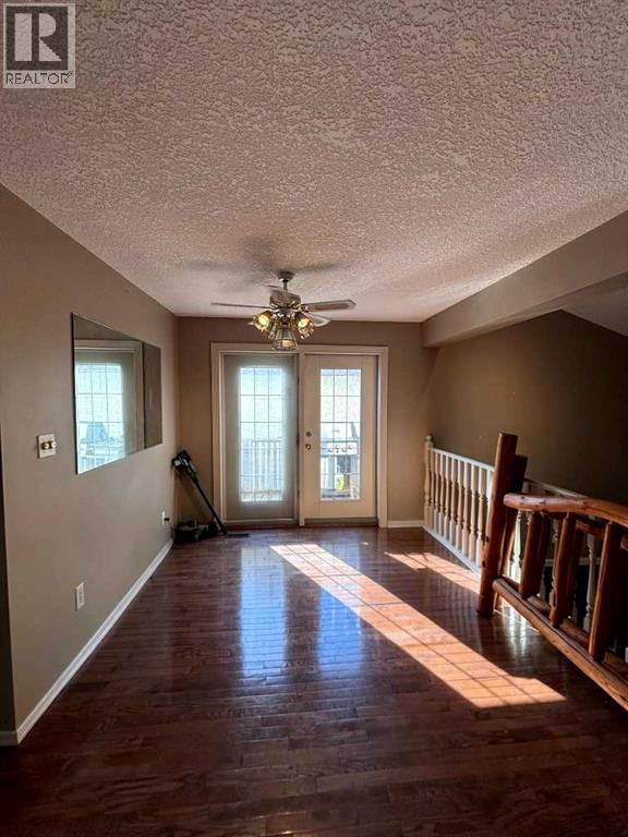 119 Red Crow Boulevard W