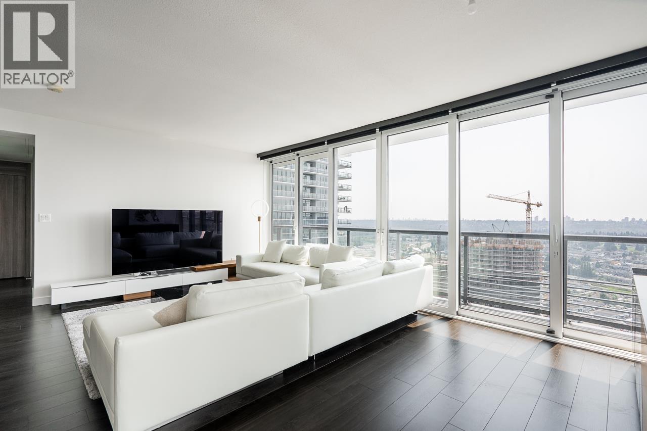 4308 4720 LOUGHEED HIGHWAY