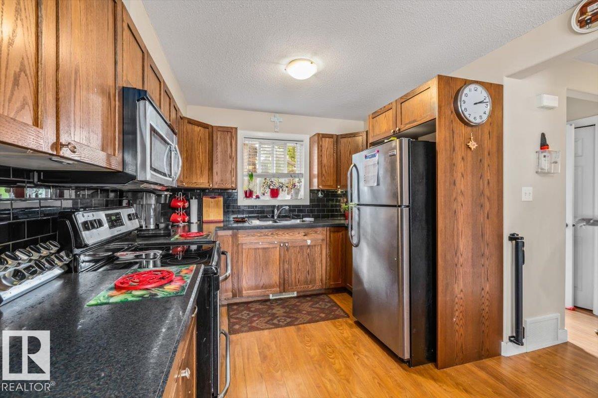 11436 88 ST NW
