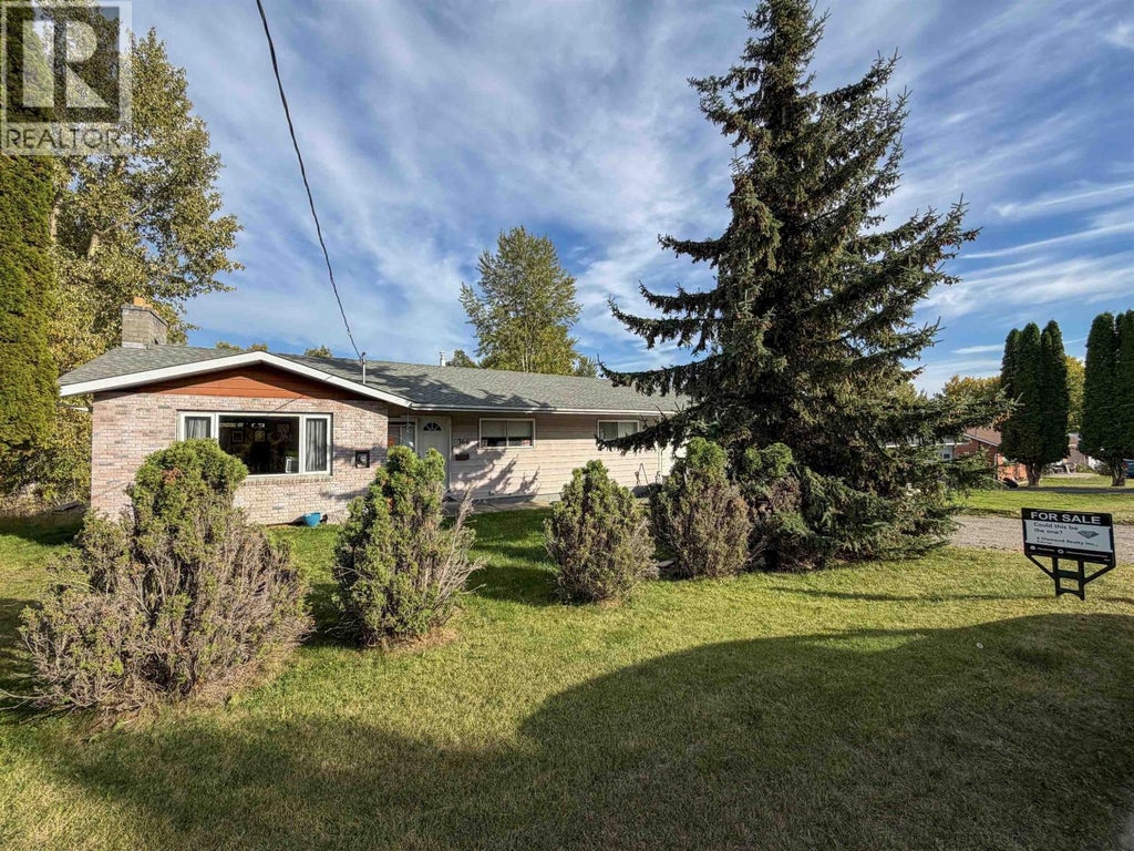 366 ALLARD STREET, QUESNEL, BC V2J 1H4 - Image 541622412.jpeg?d=l
