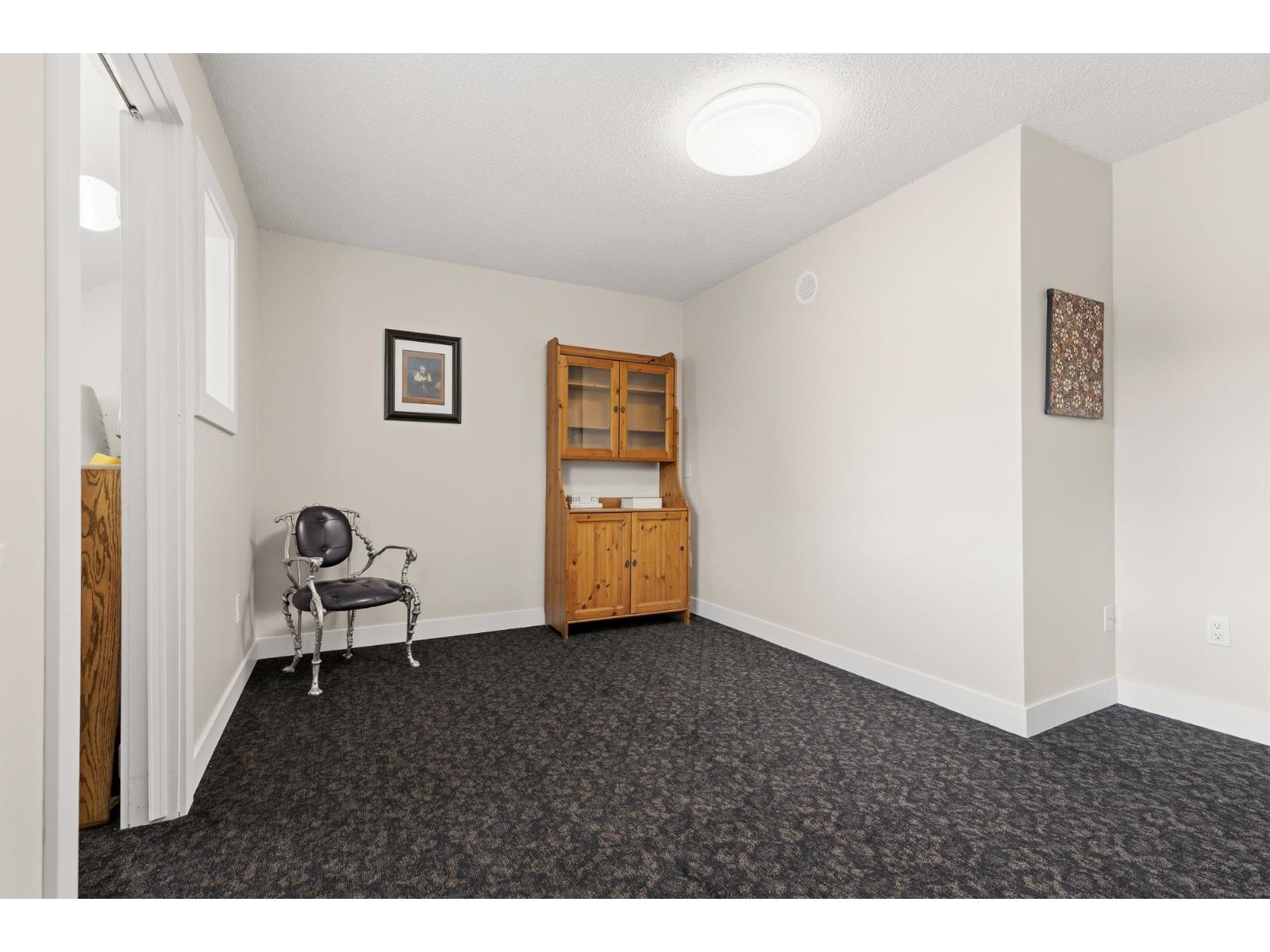 6 45915 CHEAM AVENUE, Chilliwack Downtown