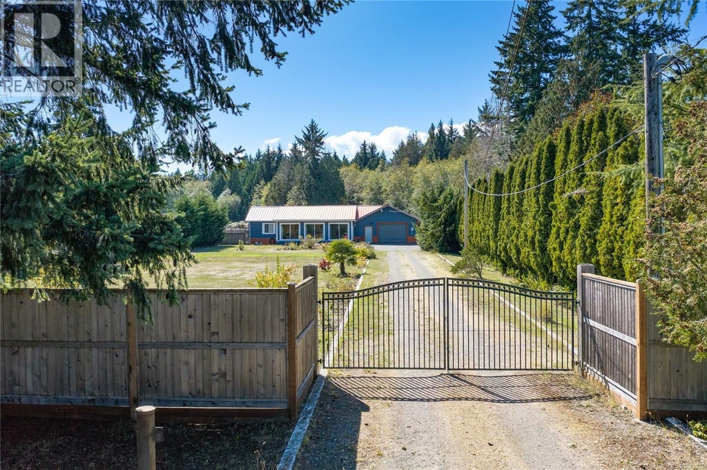 5212 GAINSBERG RD, BOWSER, BC V0R 1G0 - Image 18806338.jpeg?d=l