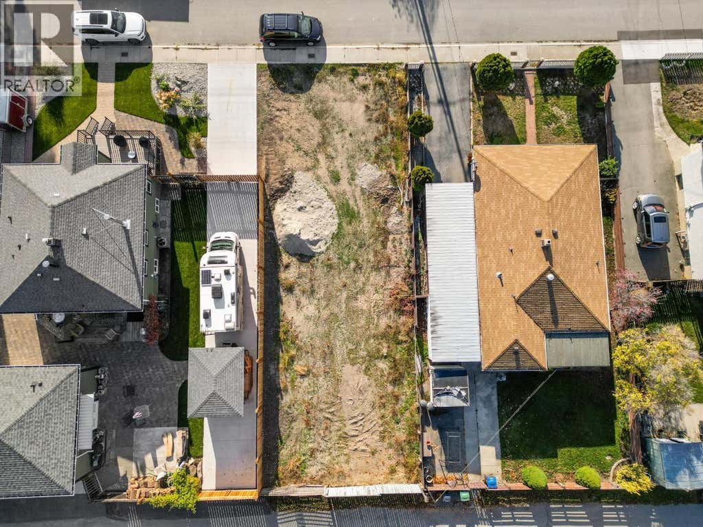 515 HEALES AVENUE