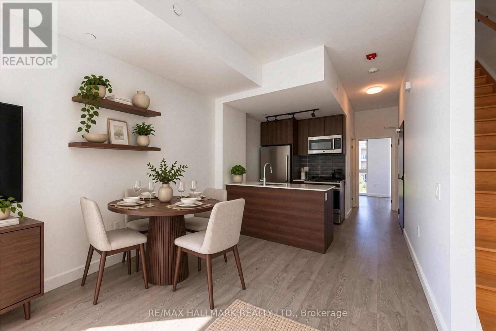 2 - 180 CLONMORE DRIVE