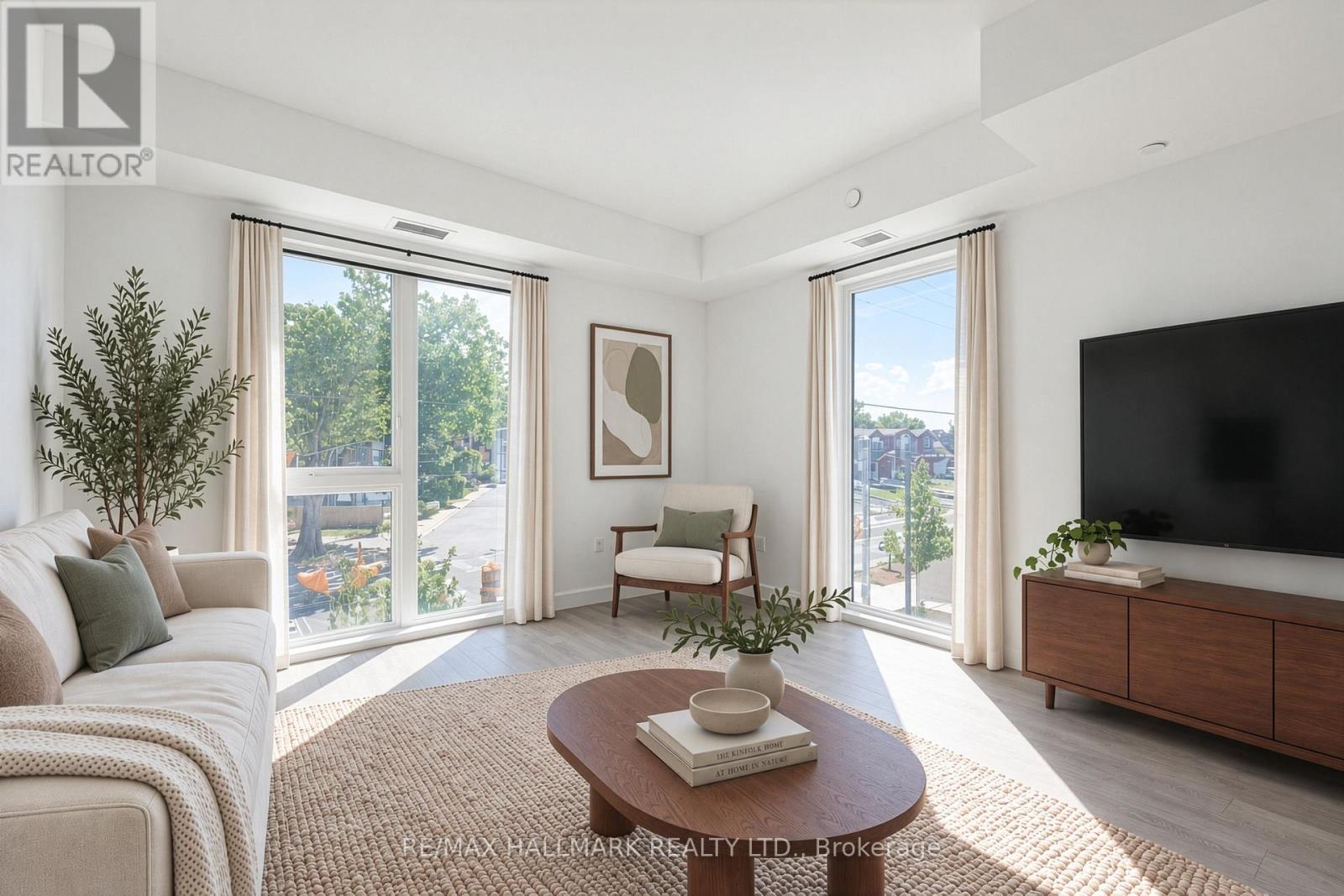 2 - 180 CLONMORE DRIVE