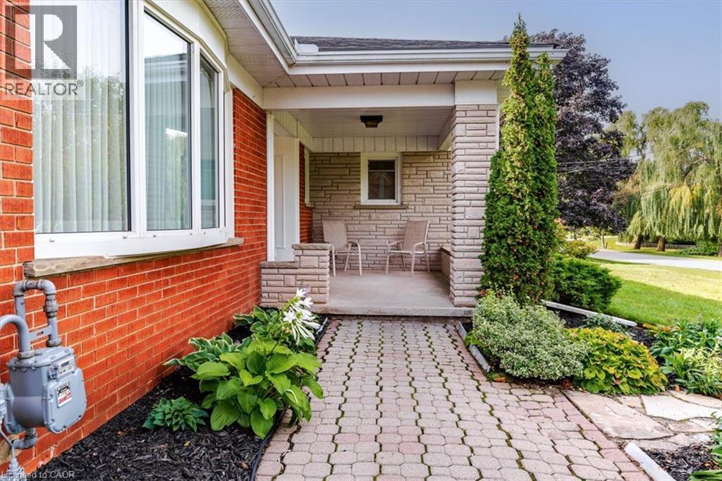 12 DAVERN Road