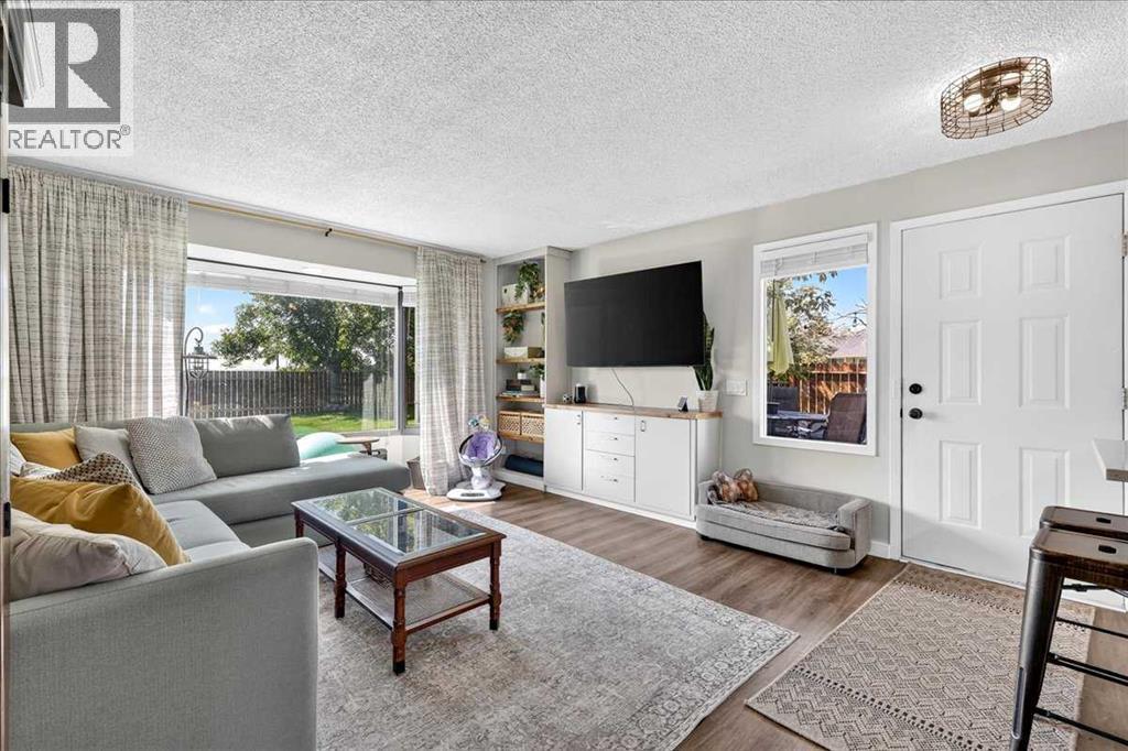 227 Lynnwood Drive SE