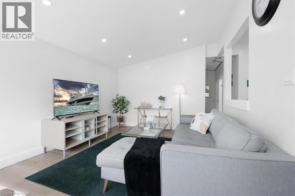 37 LILACSIDE Drive