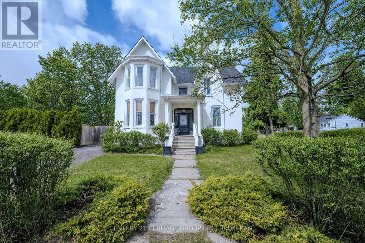 201 BRIDGE STREET W