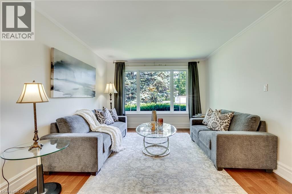 1025 VANIER Drive