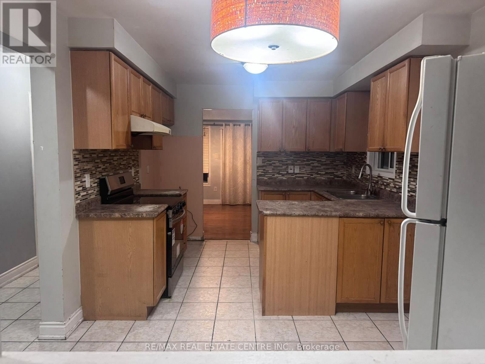 23 LONESTAR CRESCENT