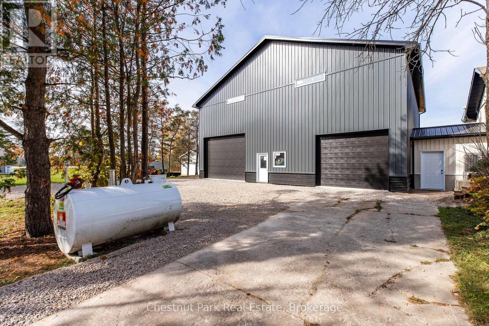 9 MAPLE DRIVE