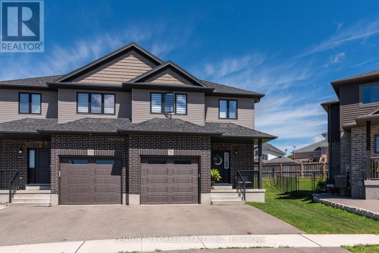51 CRAB APPLE COURT