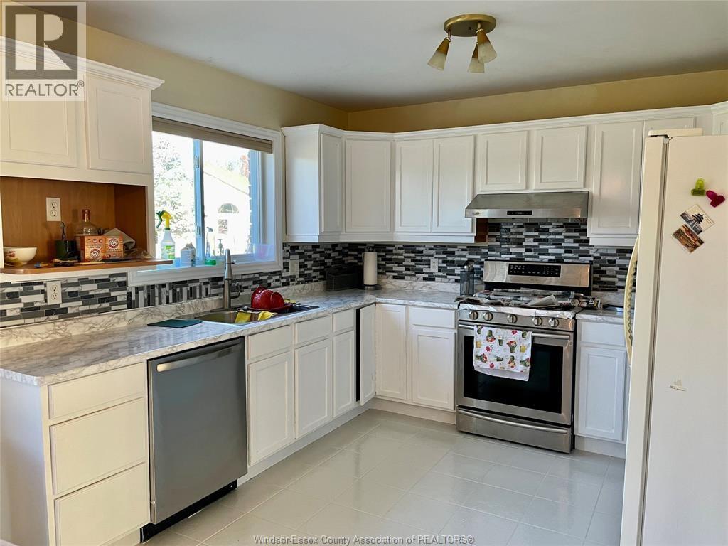 729 DONJON COURT